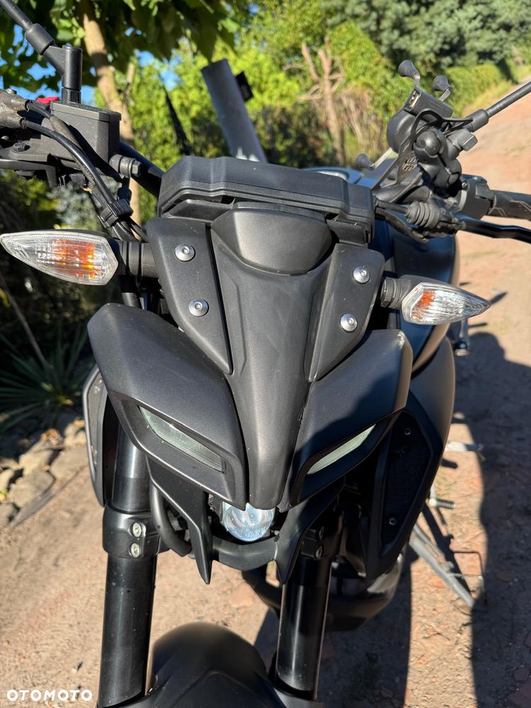 Yamaha MT - 5