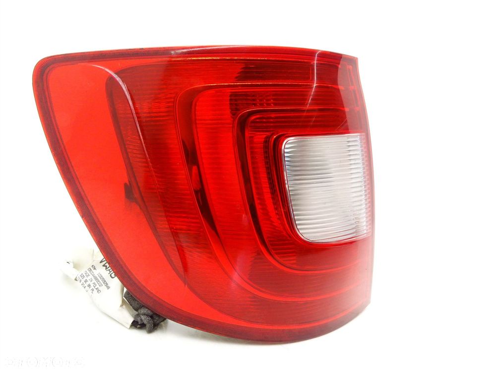 Lampa lewy tył tylna lewa kombi 3t9945095 skoda superb ii - 3