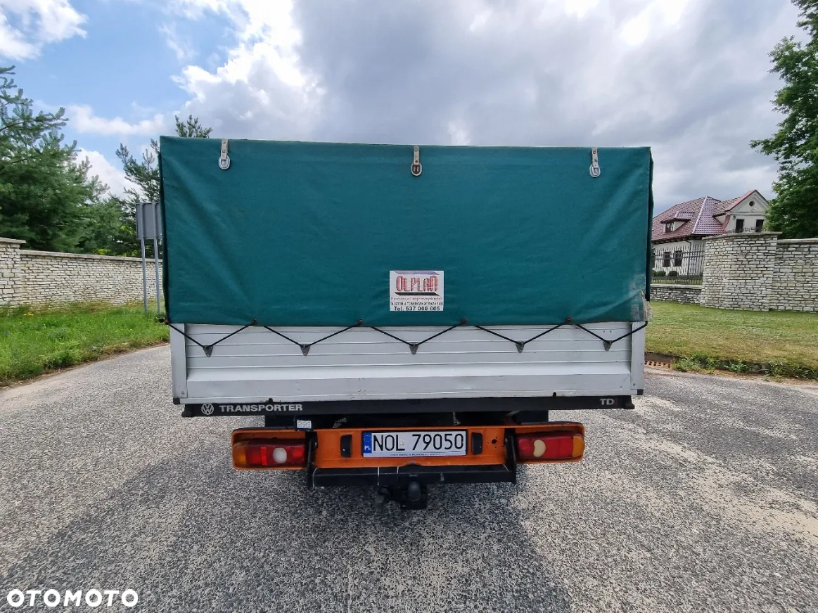 Volkswagen T5 - 10
