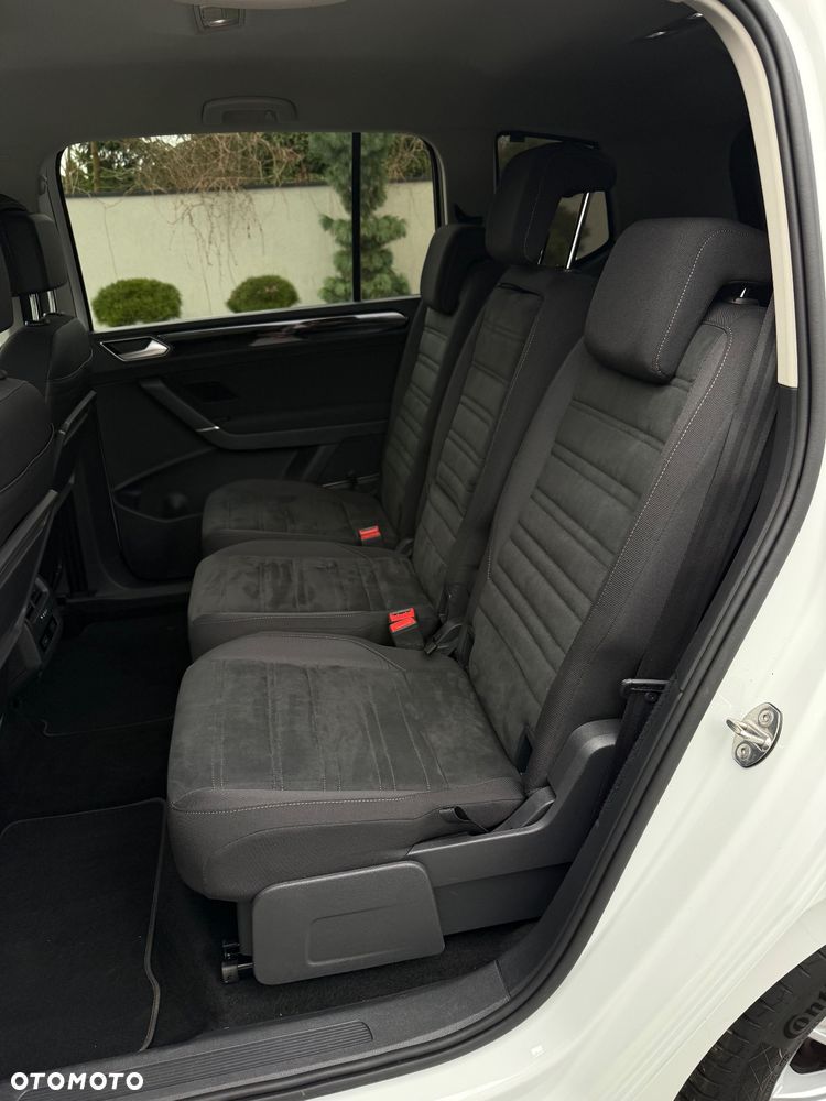 Volkswagen Touran 1.5 TSI ACT OPF DSG Highline - 27