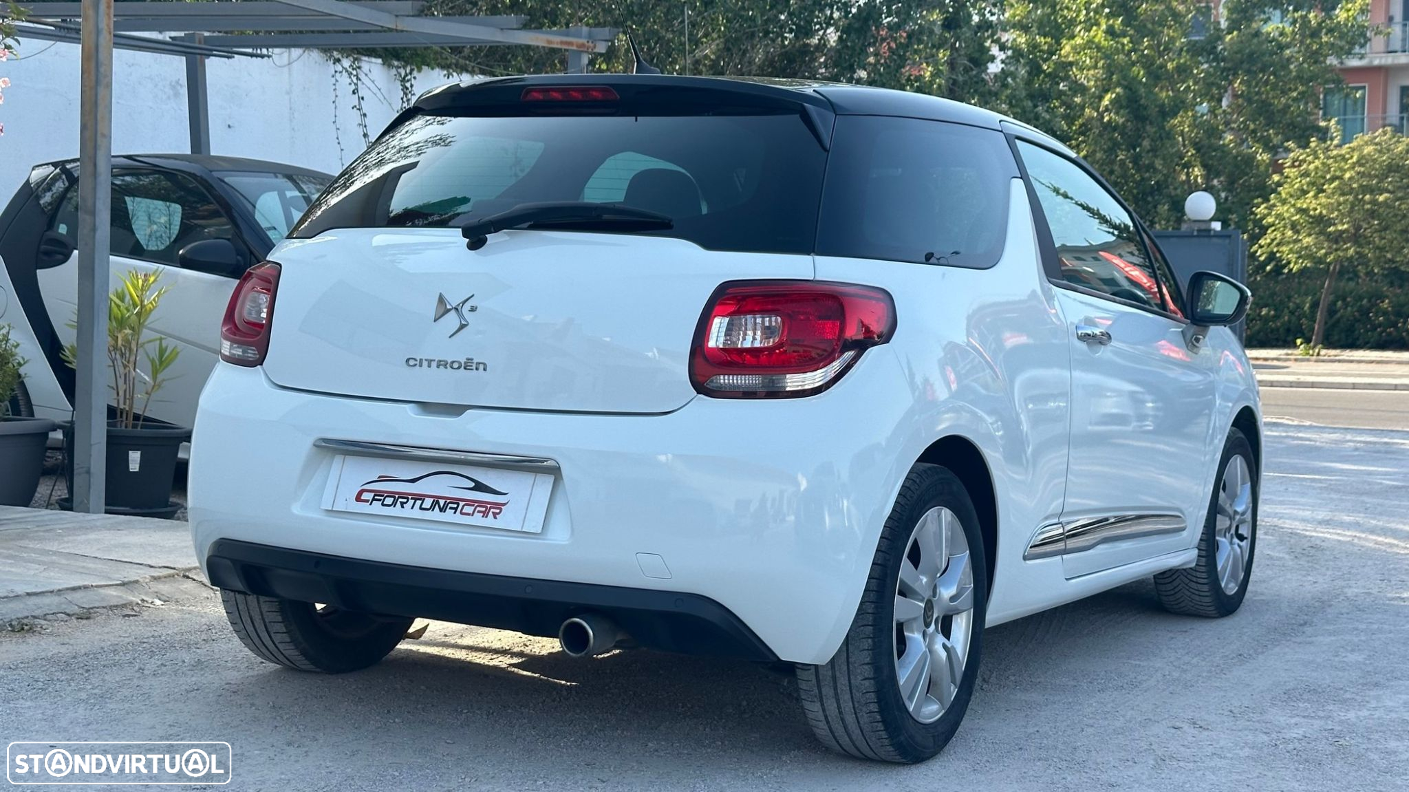 Citroën DS3 1.6 VTi So Chic - 4
