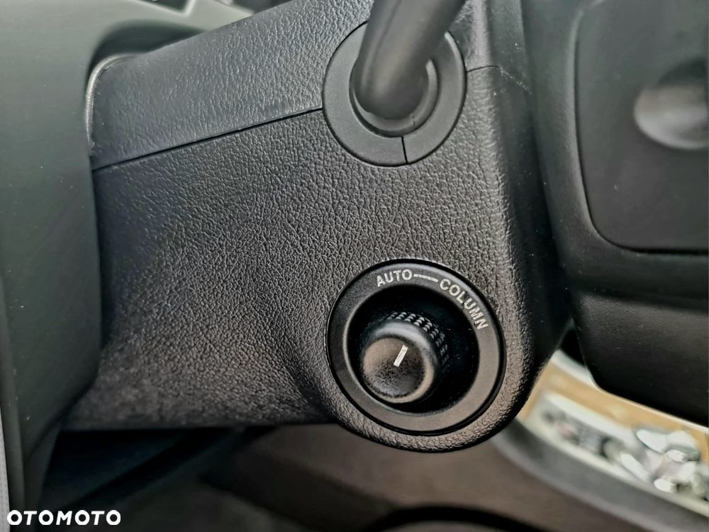 Jaguar XF 2.2 D R-Sport - 27