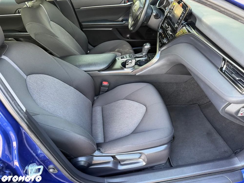 Toyota Camry 2.5 Hybrid Prestige CVT - 20