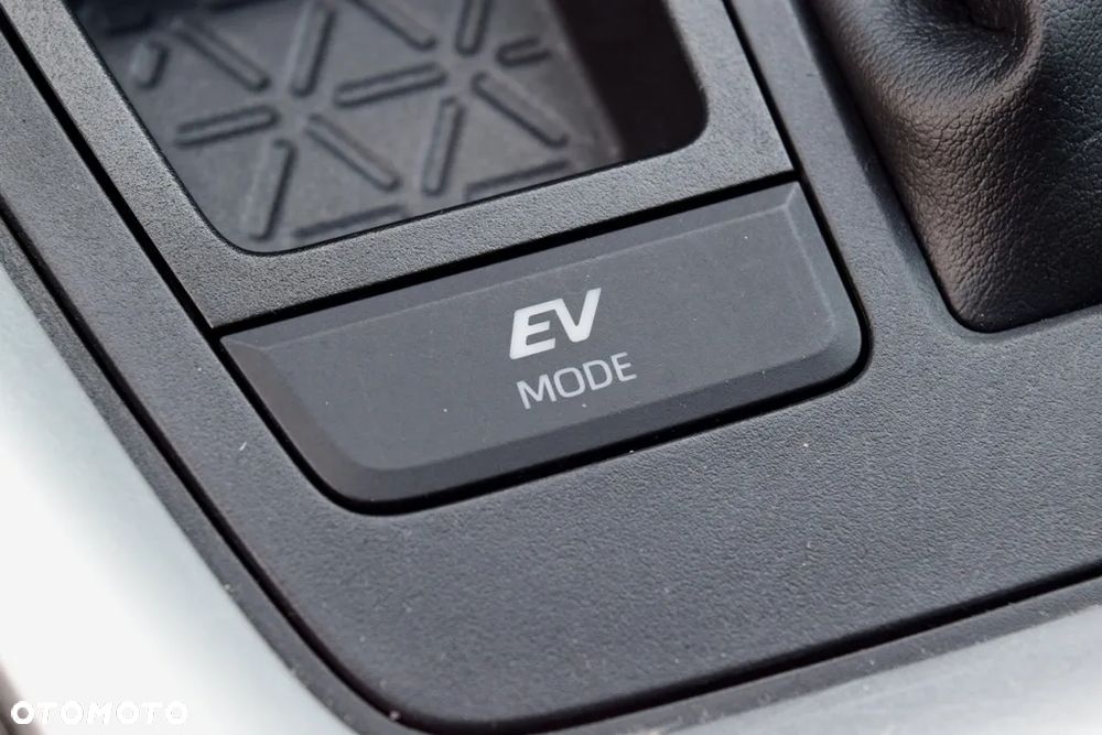 Toyota RAV4 2.5 Hybrid Executive 4x2 - 26