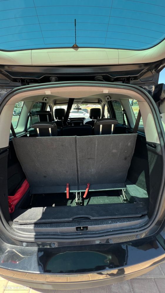 Renault Grand Scénic 1.5 dCi Dynamique S 7L - 17