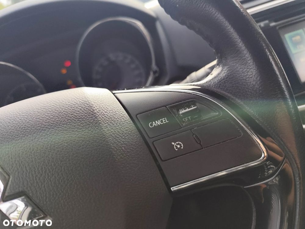 Mitsubishi ASX 1.6 DI-D 4WD Plus - 16