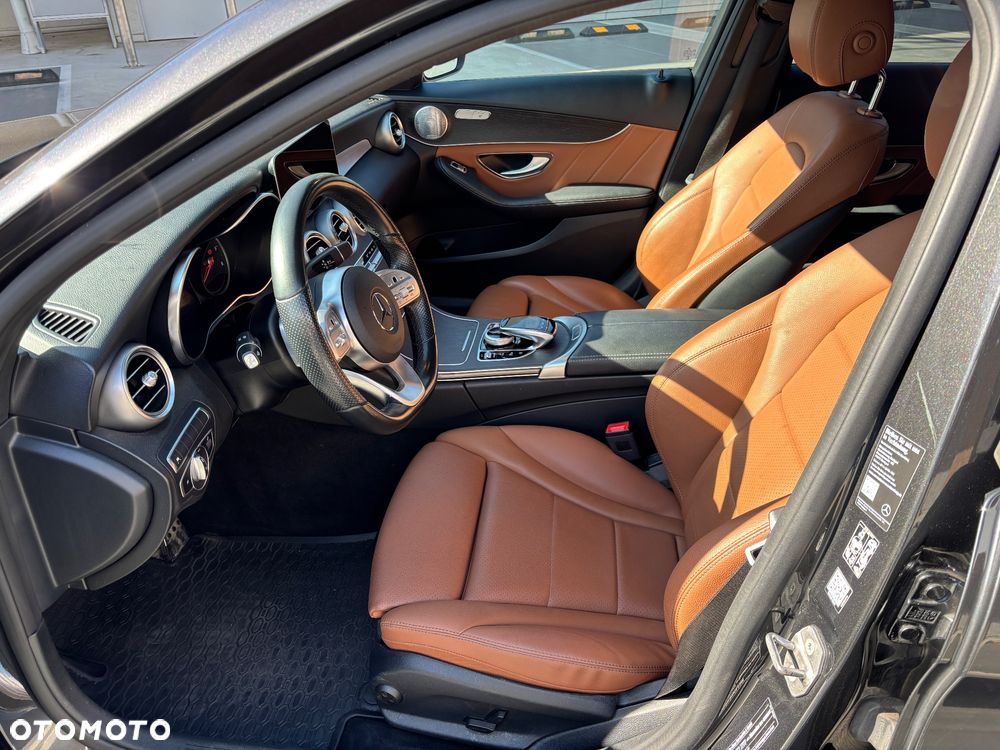Mercedes-Benz Klasa C 300 d 4MATIC 9G-TRONIC - 11