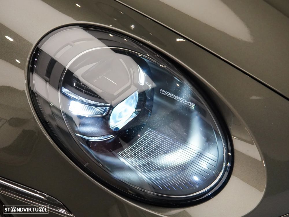 Porsche 911 (992) Targa 4 GTS PDK - 14