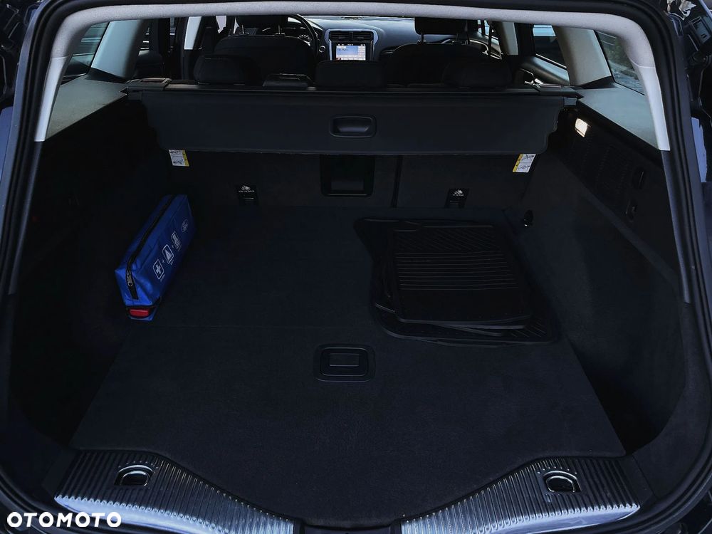 Ford Mondeo 2.0 EcoBlue Titanium - 34