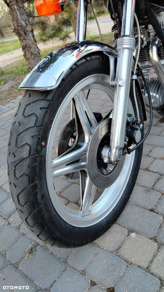 Honda CB - 4