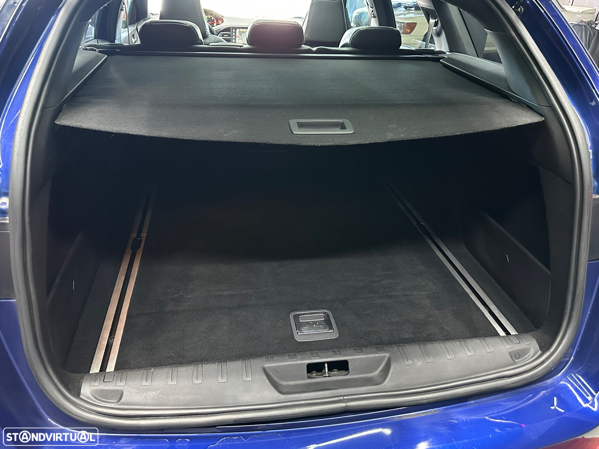 Peugeot 308 SW BlueHDi 180 EAT6 GT - 19