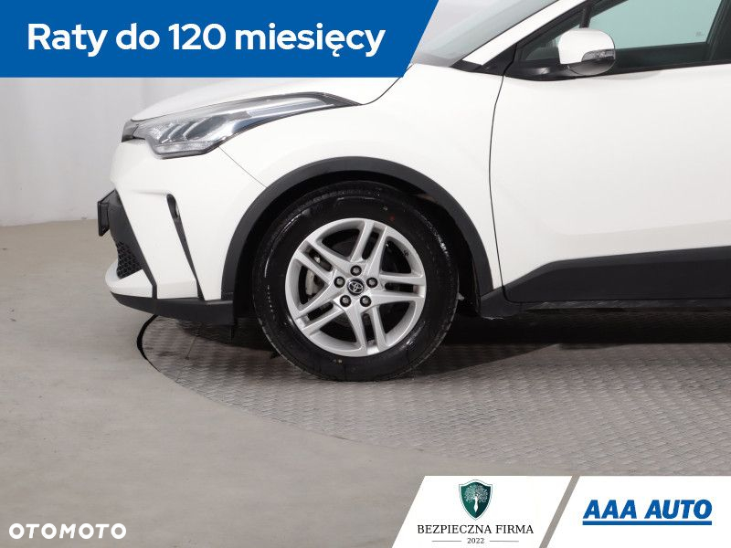 Toyota C-HR - 15
