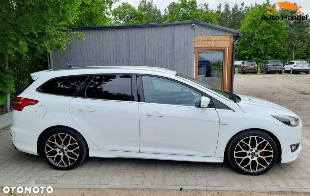 Ford Focus - 11