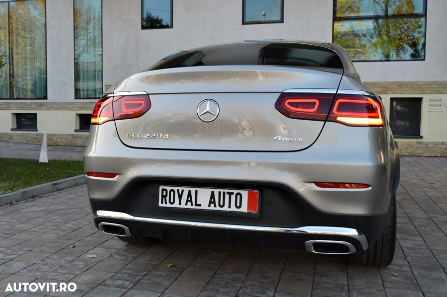 Mercedes-Benz GLC Coupe 220 d 4Matic 9G-TRONIC AMG Line - 13