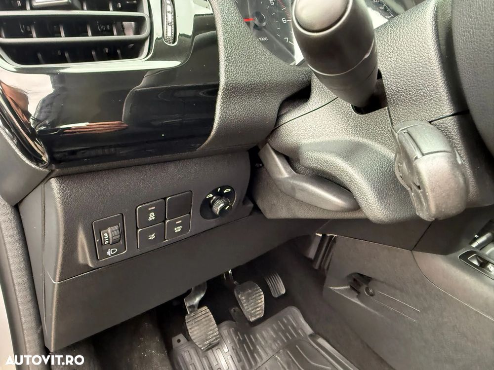 Peugeot 301 1.5 BlueHDI FAP Allure - 18