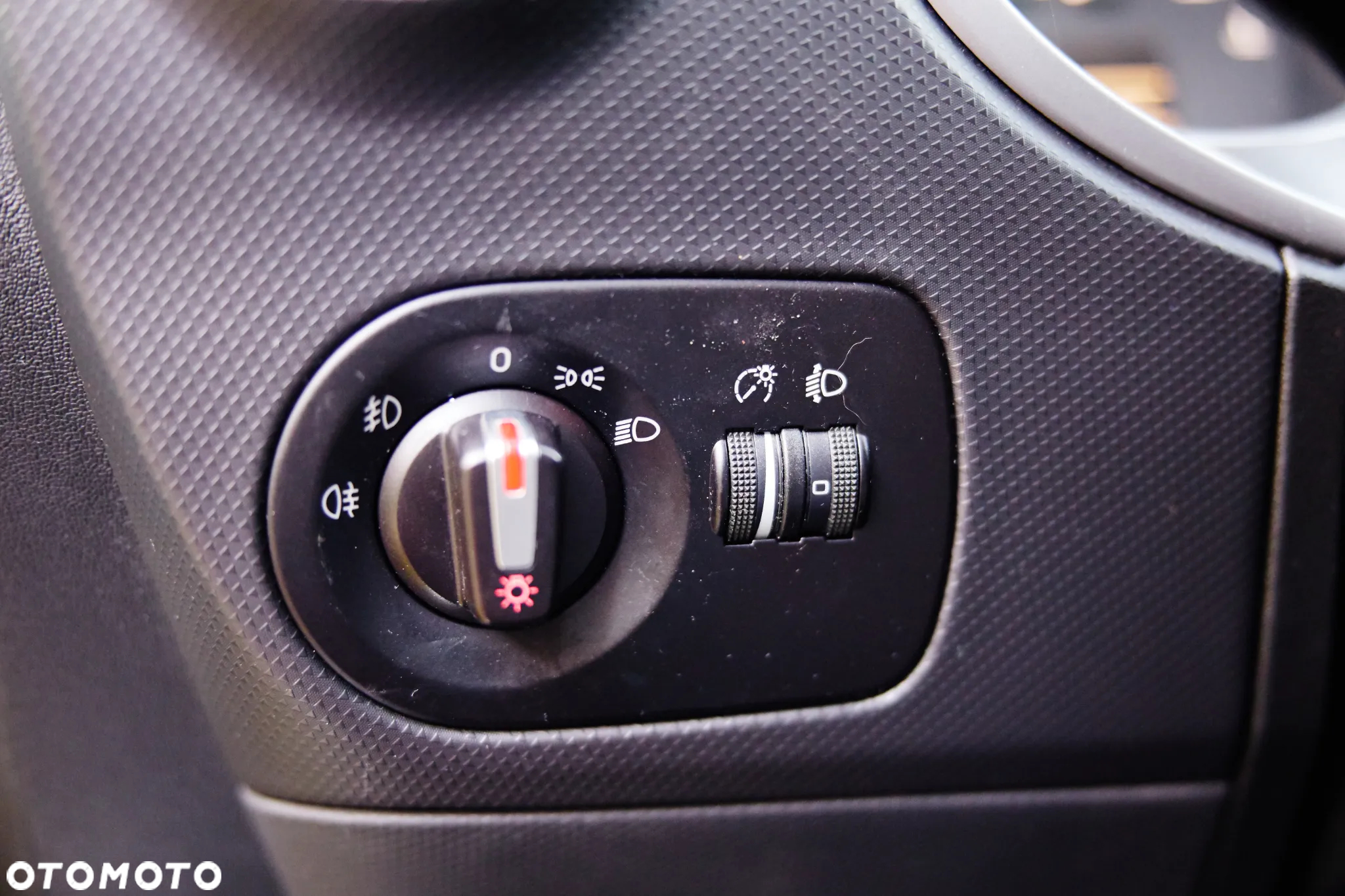 Seat Leon 1.6 TDI DPF E-Ecomotive Style - 16