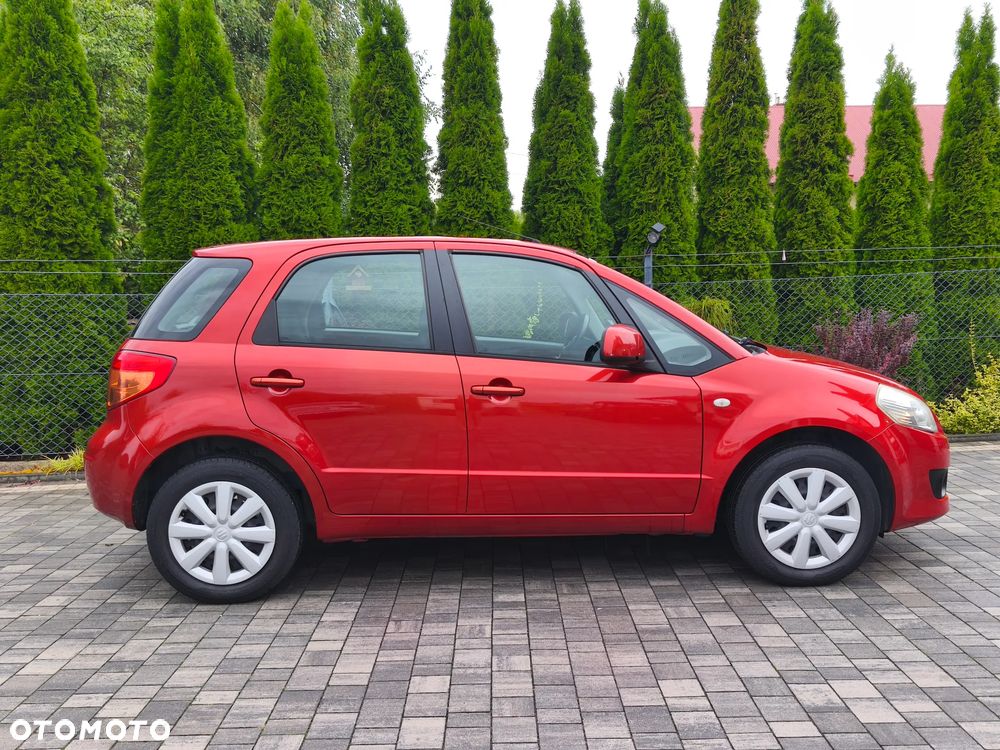 Suzuki SX4 1.6 VVT Streetline 4x2 Club - 10