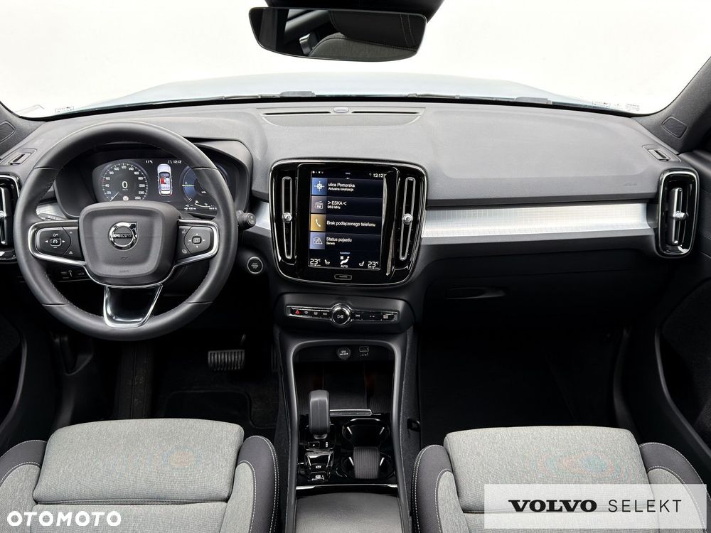Volvo XC 40 - 18