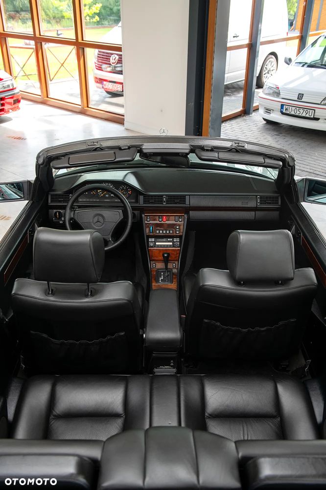 Mercedes-Benz Klasa E - 19