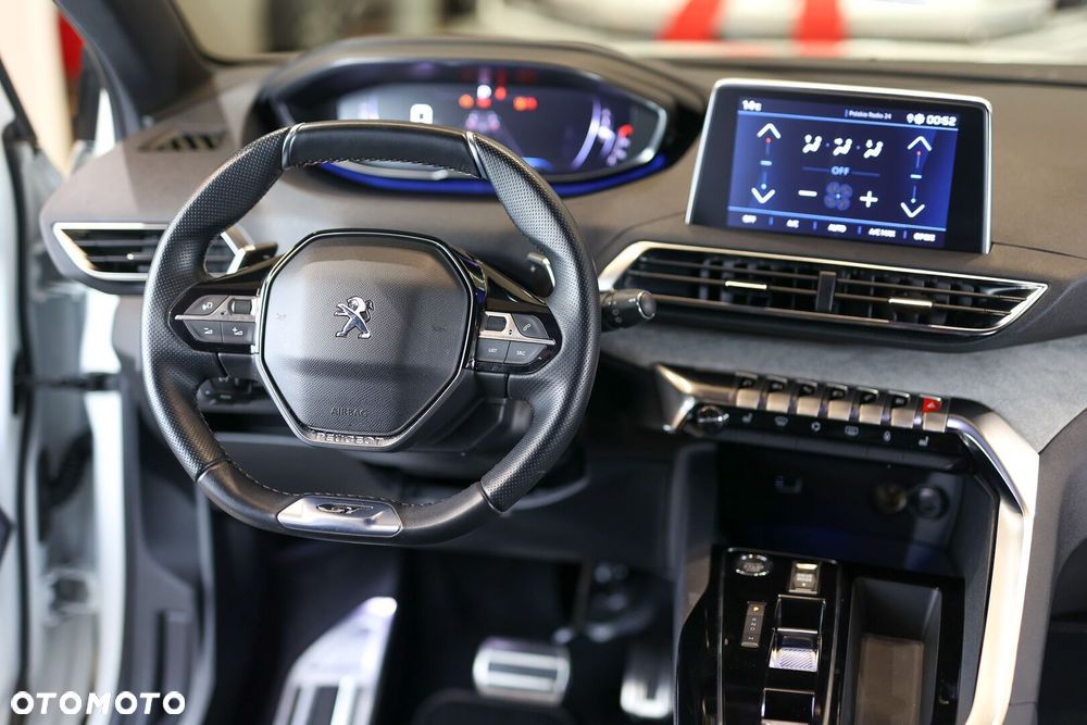 Peugeot 3008 1.5 BlueHDi GT S&S EAT8 - 21