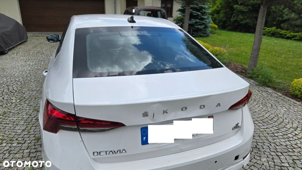 Skoda Octavia - 24