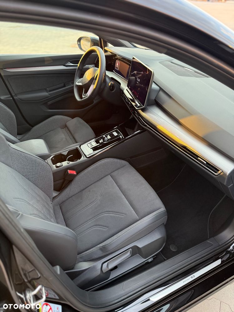 Volkswagen Golf 1.5 eTSI OPF DSG Edition 50 - 10