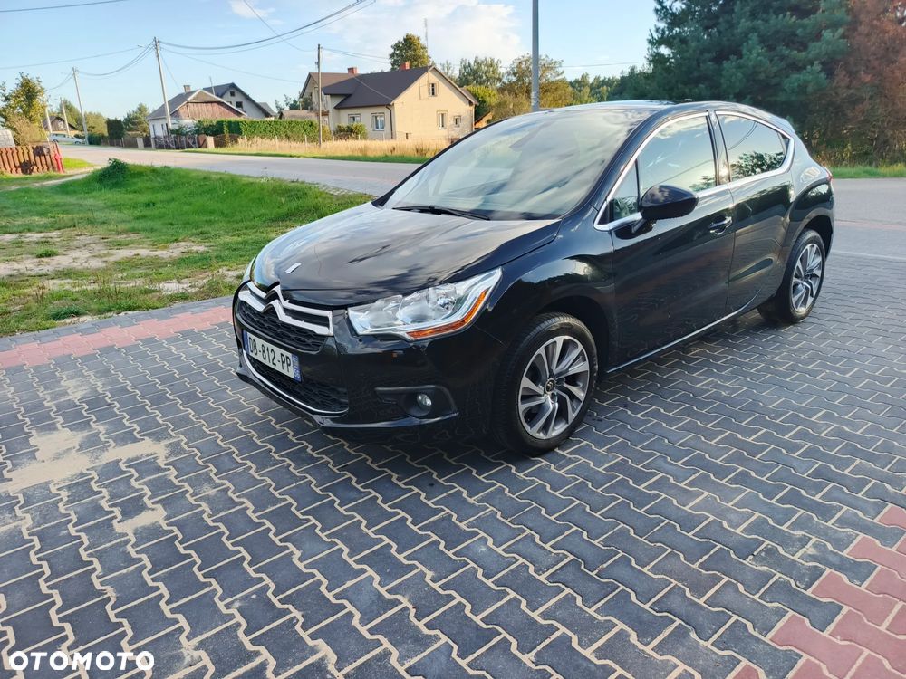 Citroën DS4 e-HDi 115 Chic - 8