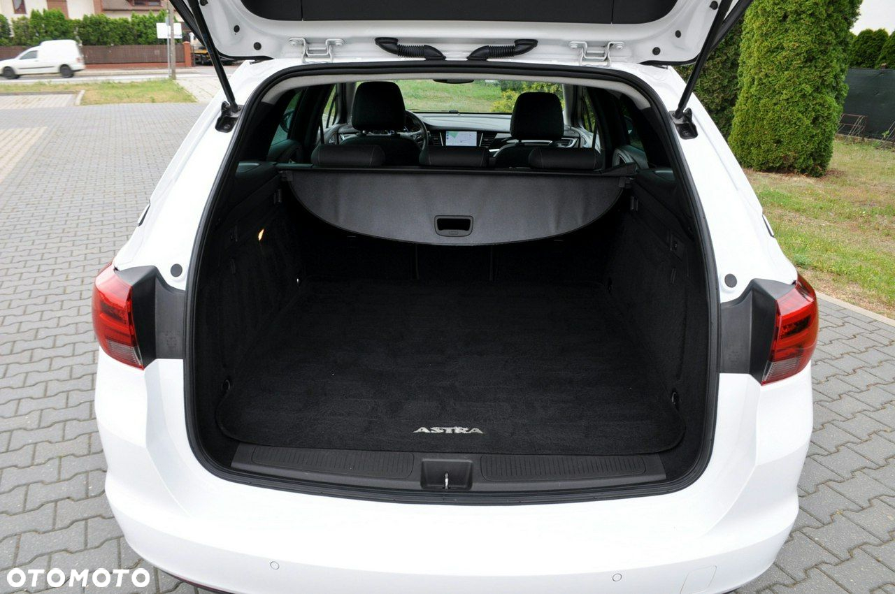 Opel Astra - 38