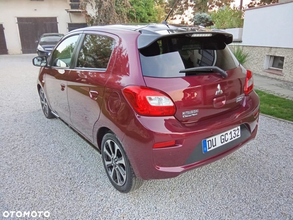 Mitsubishi Space Star 1.2 AS&G Invite - 10