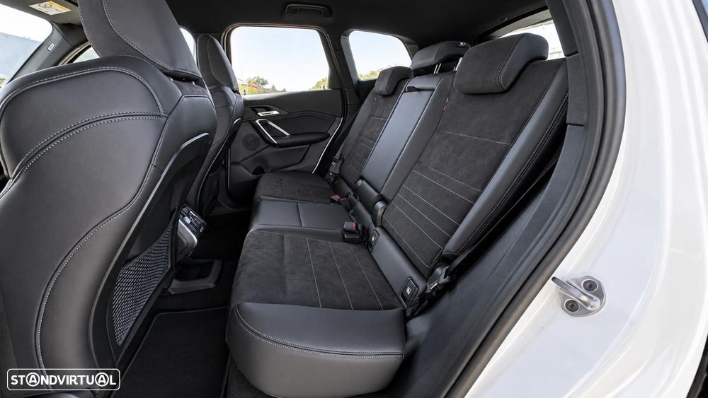 BMW iX1 xDrive30 Pack Desportivo M - 24