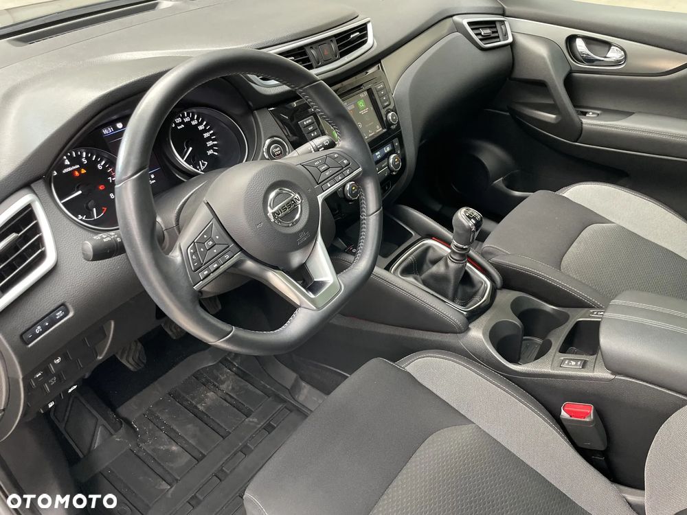 Nissan Qashqai 1.3 DIG-T N-Connecta - 10