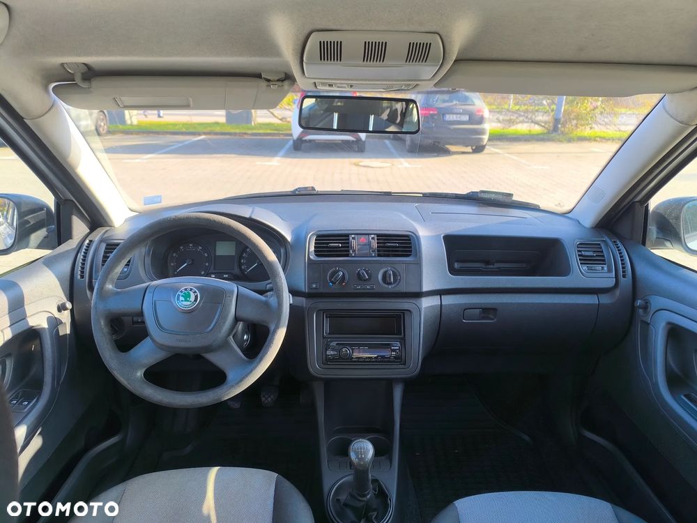 Skoda Fabia - 6