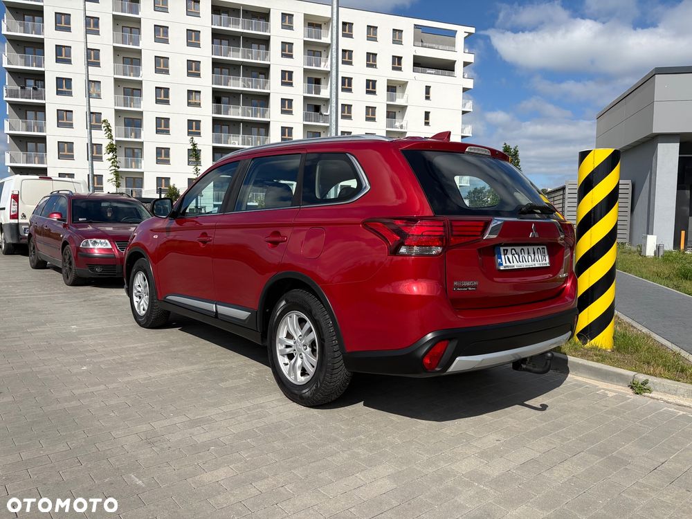 Mitsubishi Outlander 2.0 Intense + 2WD - 5