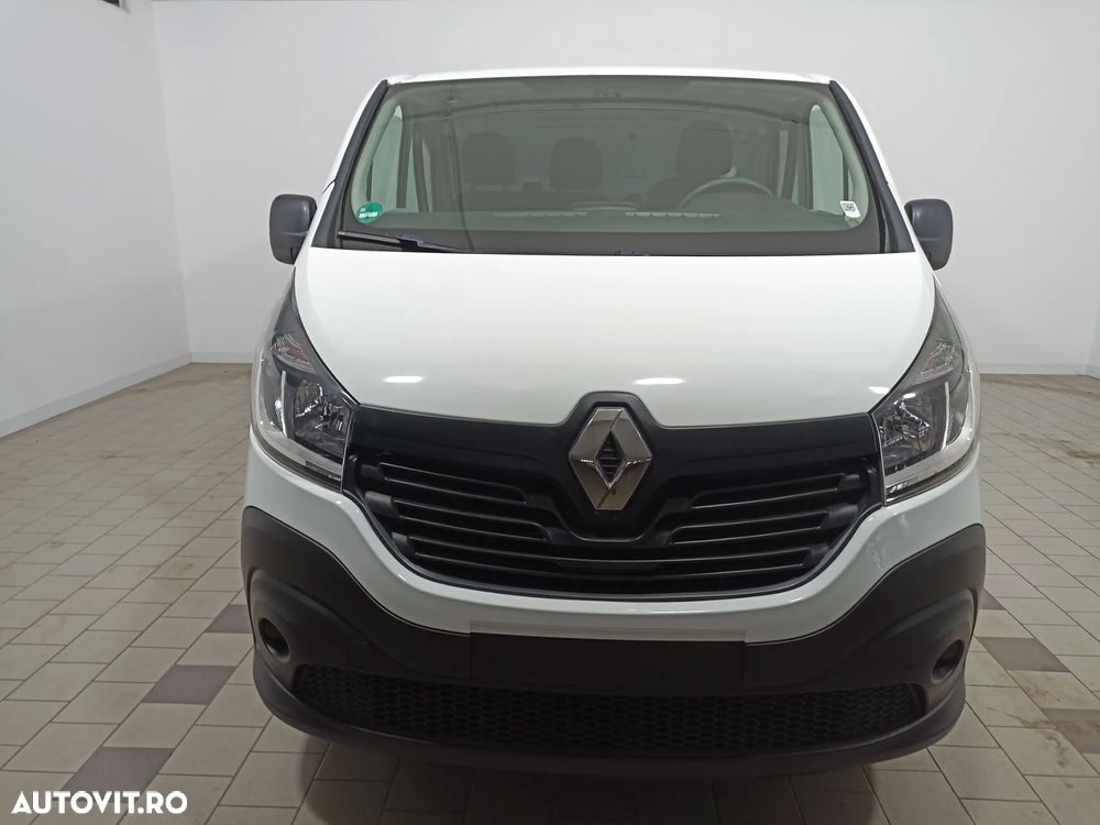Renault Trafic VAN - 2