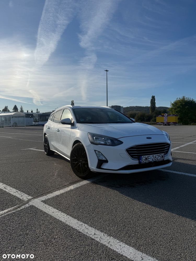 Ford Focus - 1