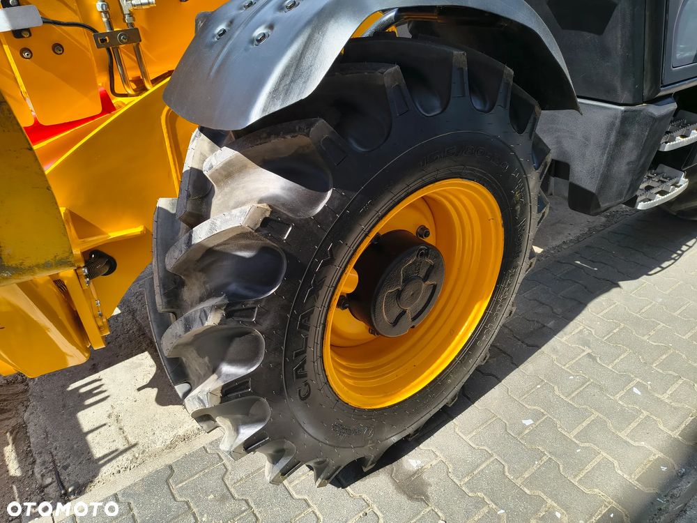 JCB 535-125 HI VIZ - 25