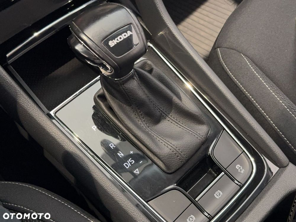 Skoda Karoq 2.0 TDI SCR 4x2 Ambition DSG - 26