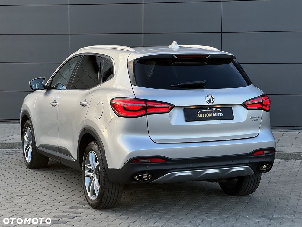 MG EHS Luxury - 5