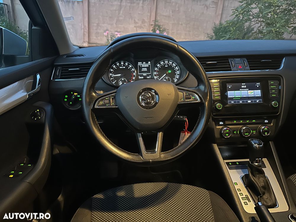 Skoda Octavia - 10