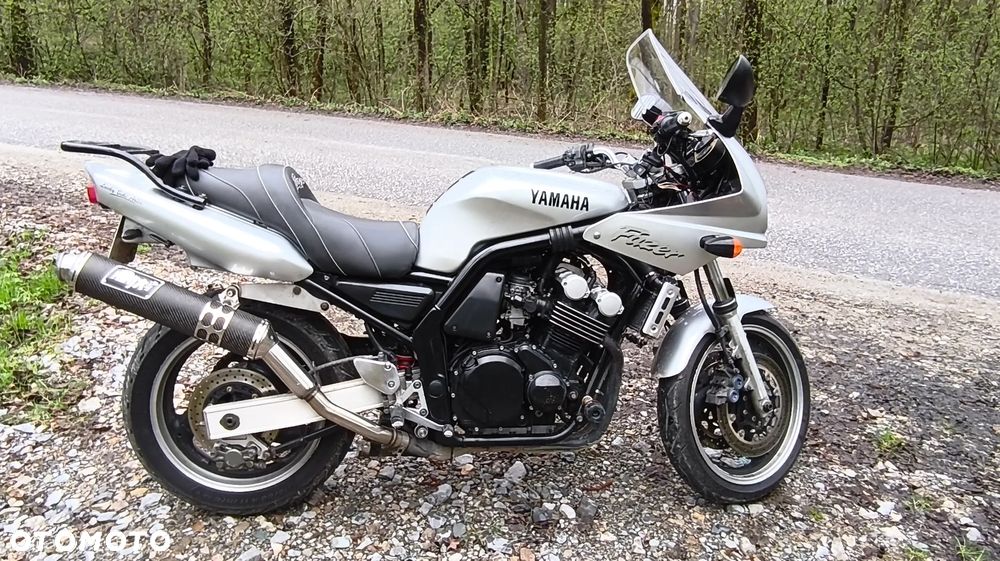 Yamaha FZS - 9