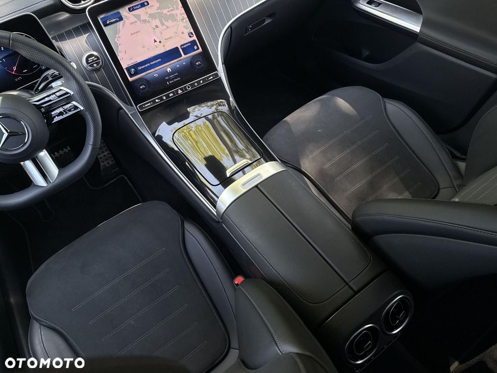 Mercedes-Benz GLC - 15