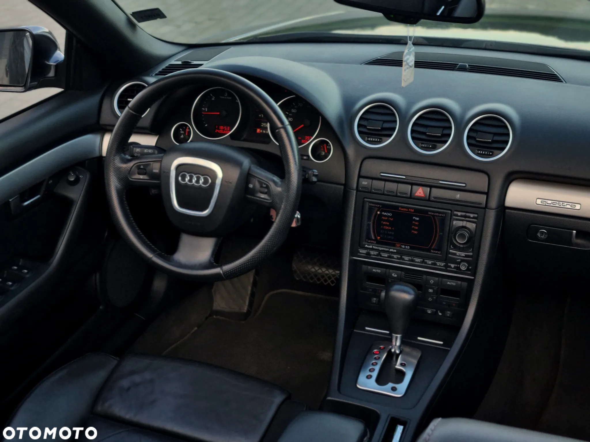 Audi A4 Cabriolet 3.0 TDI DPF quattro tiptronic - 18