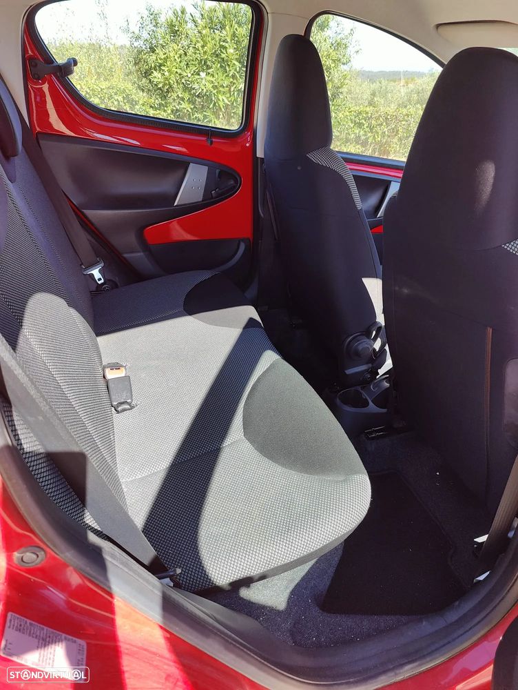 Toyota Aygo City - 6