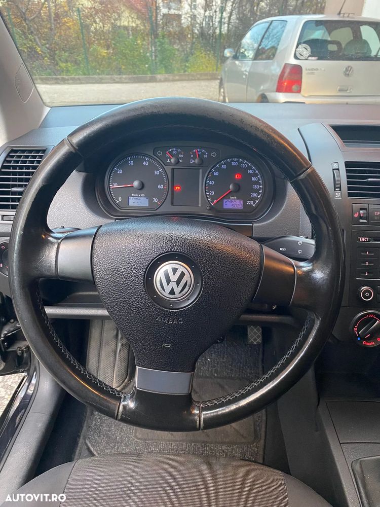 Volkswagen Polo 1.2 Comfortline - 6