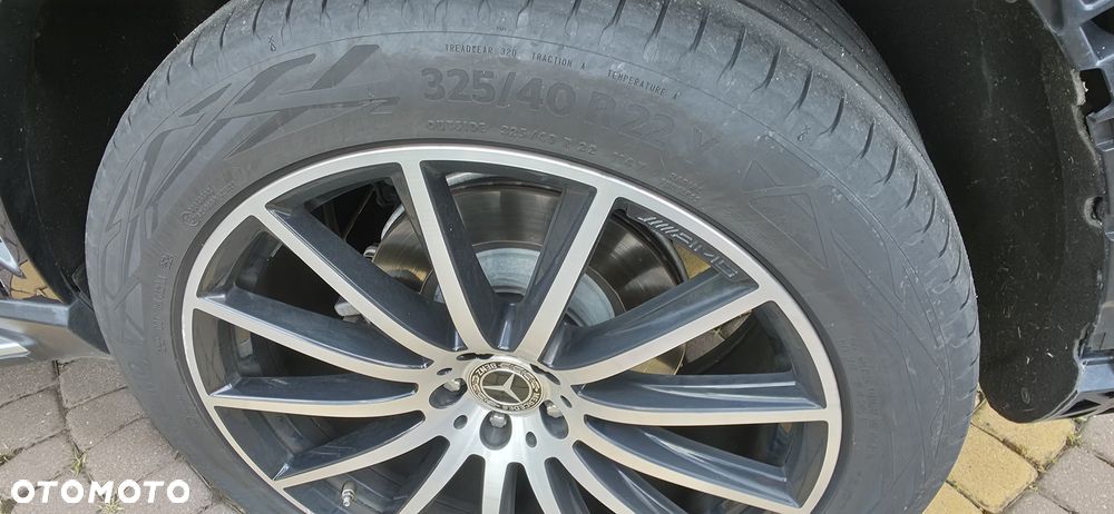 Mercedes-Benz GLS - 31