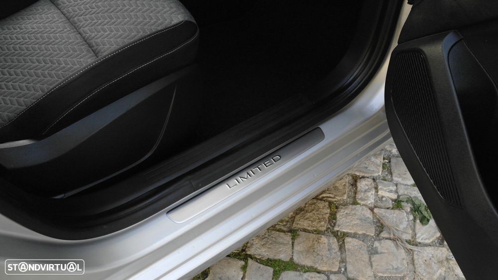 Renault Clio 1.0 TCe Limited - 29