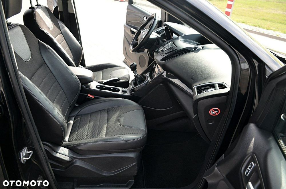 Ford Kuga - 19
