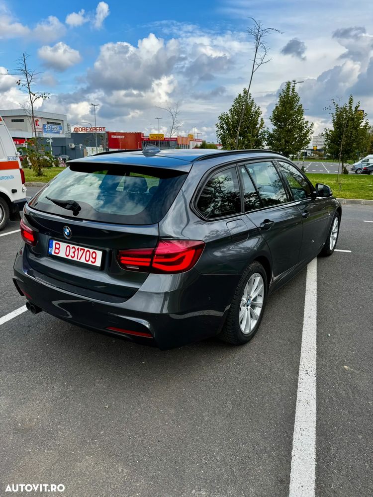 BMW Seria 3 320d Touring xDrive Aut. M Sport - 29
