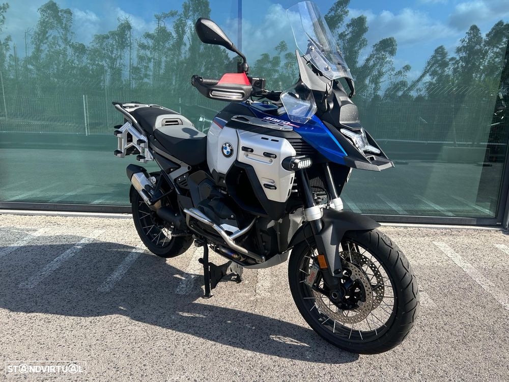 BMW R 1300 GS Adventure Trophy - 4