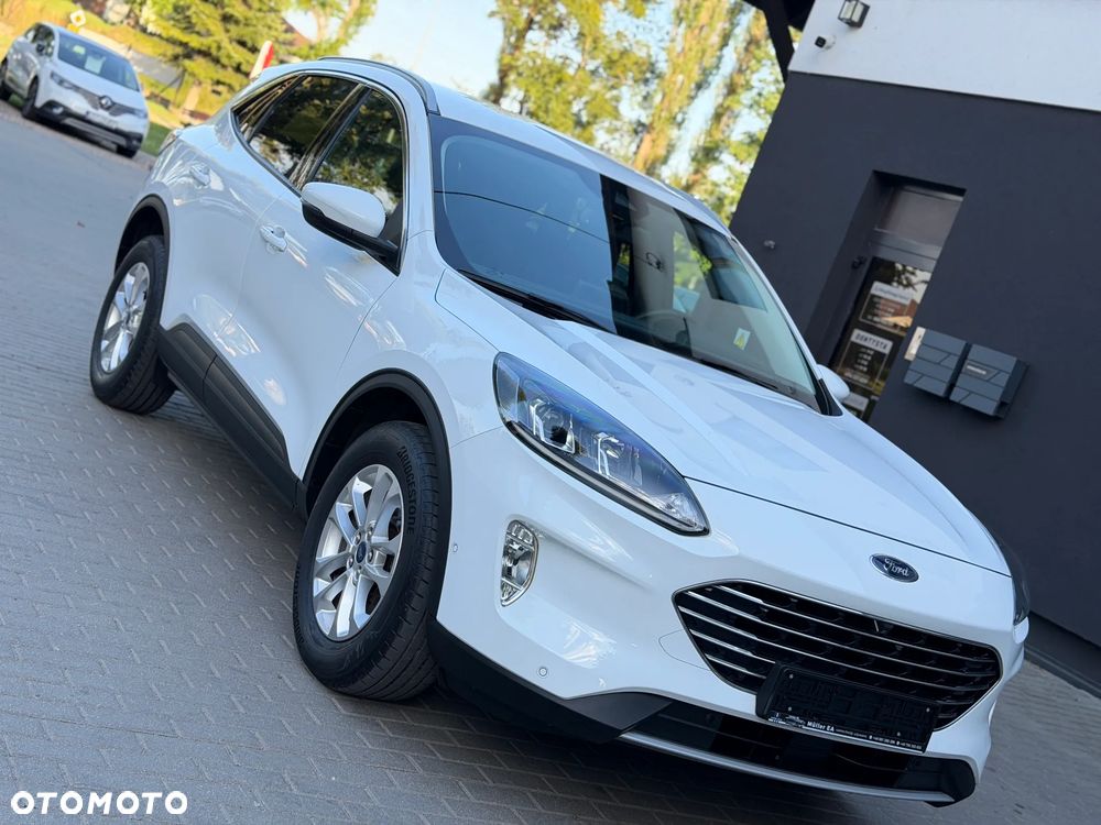 Ford Kuga 2.5 Duratec FHEV 4x4 TITANIUM X - 24